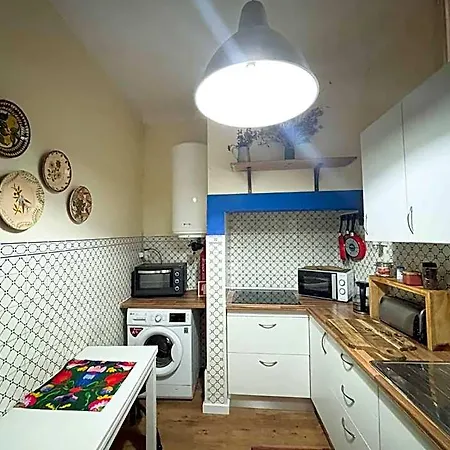 Oliva Hostal