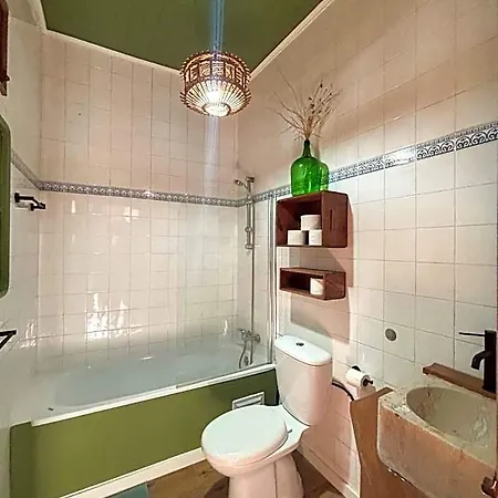 Oliva Hostal